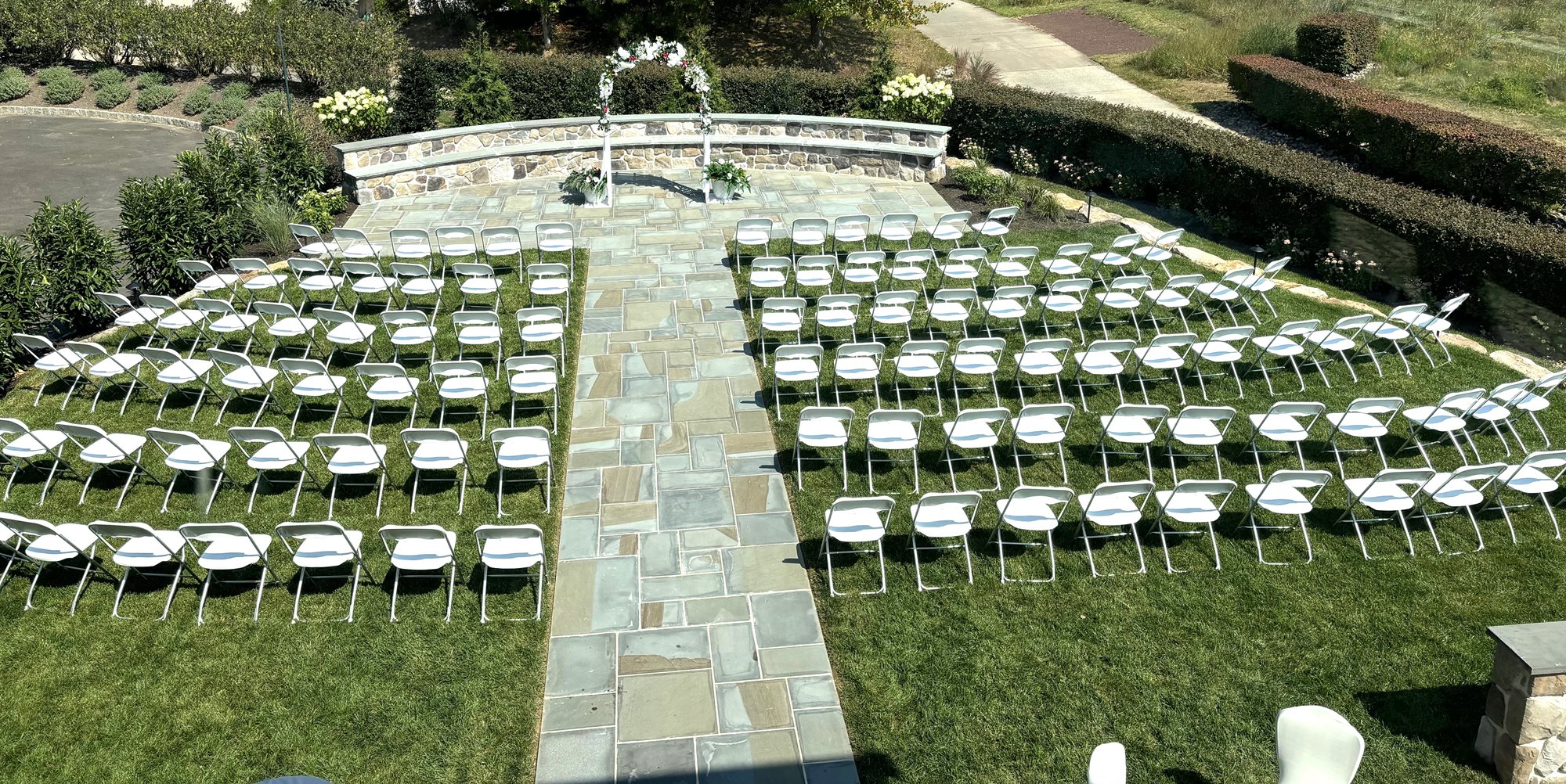 Ceremony_space_Spring_close_up